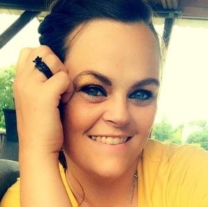 Meet your Posher, Pamela